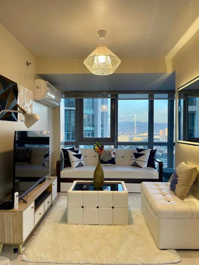 Classy 2Br Suite At Eastwood City With Pool And City Skyline View Manila Eksteriør bilde
