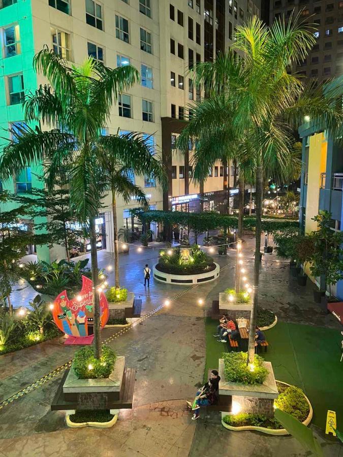 Classy 2Br Suite At Eastwood City With Pool And City Skyline View Manila Eksteriør bilde